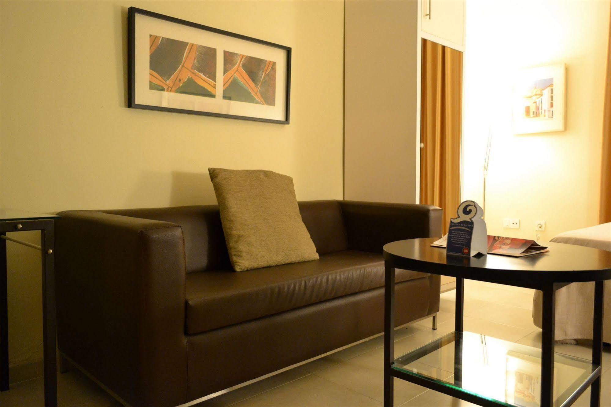 San Pablo Suites Эсиха Экстерьер фото
